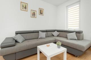 Apartament Słoneczny Balkon z Parkingiem by Noclegi Renters - Gdansk - 4