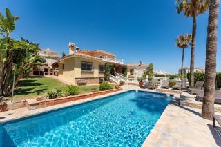 Rustic Spanish Villa Saltwater Pool - Benalmádena - 0