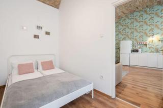 24H Self Check-In Apartment City Center near Opera - Budapest - 5