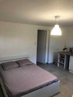Chambre avec entrée indépendante à La Canourgue - 3
