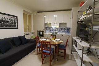 Lovely Home Apartment - 9