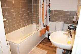 Bowery Apartment - 2 Bedrooms 1st floor - Dagenham - 6