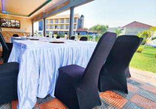 Victors Valley Hotel - 8