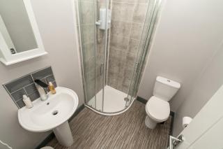 Stunning 2 Bedroom Apartment in Fleetwood - Fleetwood - 3