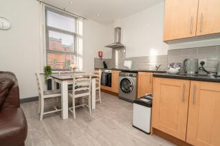 Stunning 2 Bedroom Apartment in Fleetwood - Fleetwood - 1