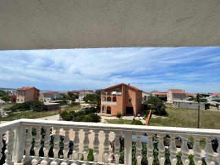 Apartments B&B - Povljana - 6