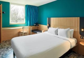 B&B HOTEL Orly Rungis Aéroport 3 étoiles - Rungis - 8
