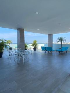 Salinas Bay Suite - 8