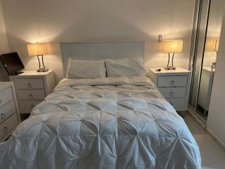 Luxury Apartment Hot Water,AC,WiFi,PS3 - San Felipe de Puerto Plata - 7
