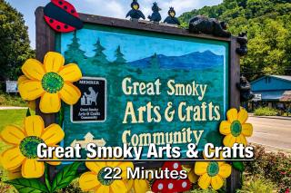 New Luxury Cabin with Stunning MountainVIEWS,HotTub, FirePit, FirePlace,2 KingBeds, 2 CoveredDecks,BBqGrill, ShuffleBoard and Pool Access - Sevierville - 8