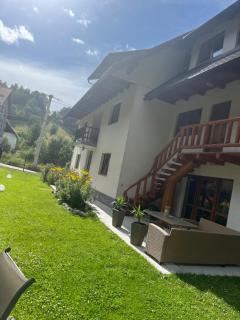 Green Forest Bran House - Bran - 1