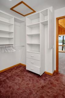Lake house w/ indr pool and jacuzzi - Canandaigua - 1