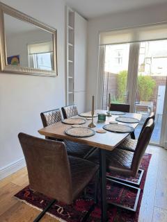 Red Brick Victorian Townhouse - 3