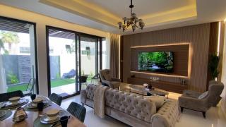 Damac Hills 2 Poolside - Dubai - 2