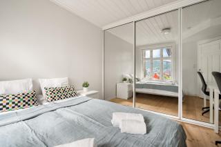 Charming apartment with stunning views! - 8