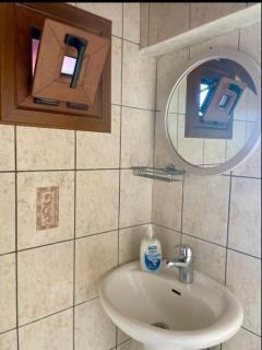 Tsirigotis hous - Acharavi - 6