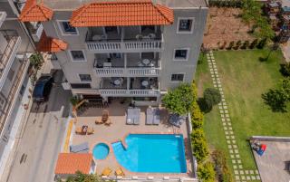 Kings Hersonissos Hotel - 1