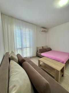 Beli's Apartments - Tivat - 0
