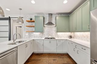 Upbeat Retreat - Enjoy Bikes, Brews and Mtn Peaks! - 5