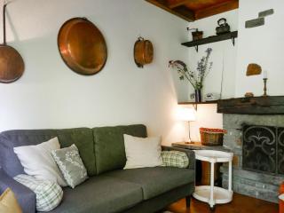 Holiday Home Chalet Al Portic by Interhome - - 9