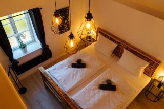 Chez Julie - 2