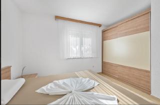 Apartment in Sukošan with Seaview, Terrace, Air condition, WIFI (3495-2) - 3