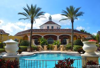 Traditional 4 Bed 3.5 Bath Townhome - Davenport - 3