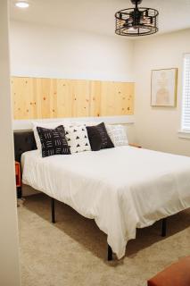 Creekside Cabin Ponderosa-stay with views near Lava - McCammon - 7