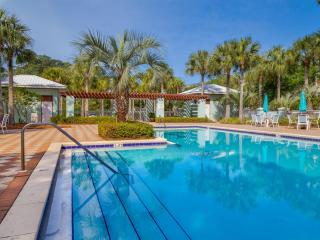 Gulf Place Courtyard 29 by Newman-Dailey - 9