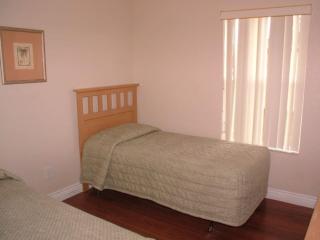 Traditional 4 Bedroom 3 Bathroom - Davenport - 0