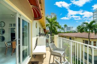 Walk to Ft Lauderdale beach - Water Views & Pool - Fort Lauderdale - 4