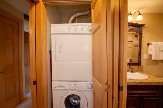 Hi Country Haus Unit 1805 - 1