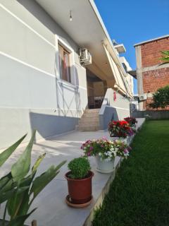 Dema Guesthouse - Ksamil - 4