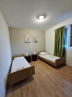 Apartment Lo - with swimming pool - 3