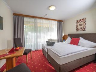 Kurhotel Unter den Linden - Bad Füssing - 6