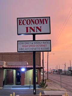 Economy Inn Odessa - Odessa - 0