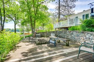 Waterfront Gladwin Home with Deck and Fire Pit! - Gladwin - 9