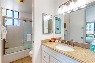 Breakwater Escape A 200 - Oceanside - 1