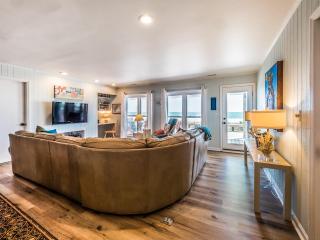 Pollys Place - Surf City - 6
