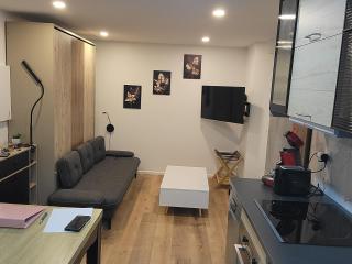 Cosy Apartment Kremlin Bicetre Metro Station - 5