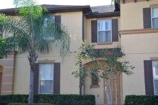 Premium 3 Bed 3 Bath Townhome - Davenport - 0