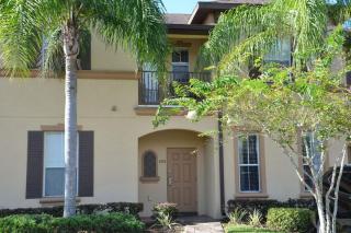 Premium 3 Bed 3 Bath Townhome - Davenport - 8