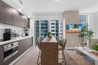 Beautiful Studio Amazing Pool Gym Bar and Spa - 9