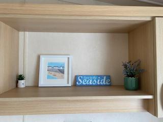 Holiday home in Furzehill - 2