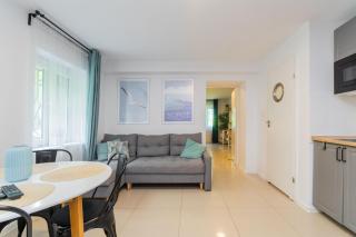 Apartament w Sopocie w przyziemiu by Grand Apartments - Sopot - 9