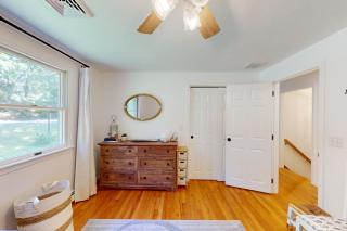 Quiet Long Pond Getaway - Harwich - 2