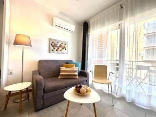 VIS8-Nuevo, Centro a 5 minutos, Playa a 850 metros, Wifi, Terraza - Torremolinos - 1