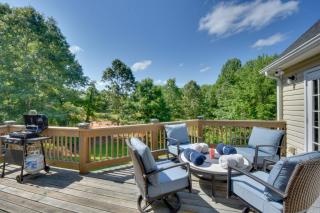 Cleveland Retreat with Deck 2 Mi to Winery! - Cleveland - 0