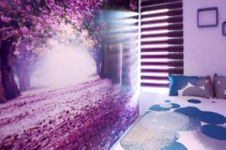 4-Bed Sleeps 7 Free Parking - 1