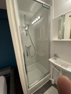 Beau Studio tout confort en hyper centre - Limoges - 5